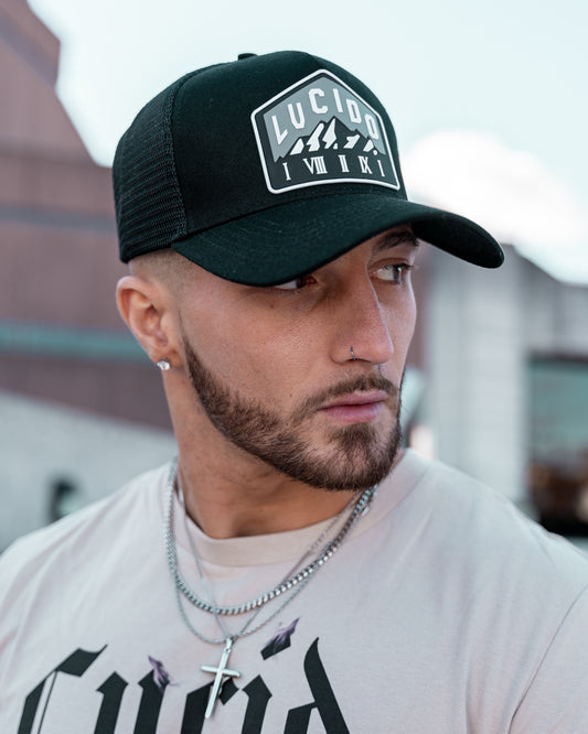 WHITE AND GREY MOUNTAIN TRUCKER