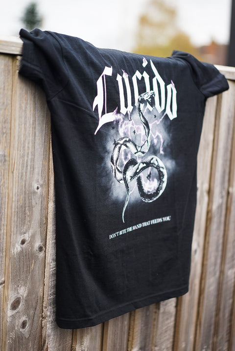  BLACK ORGANIC TSHIRT (DONT BITE THE HAND THAT FEEDS YOU) - Lucido Clothing